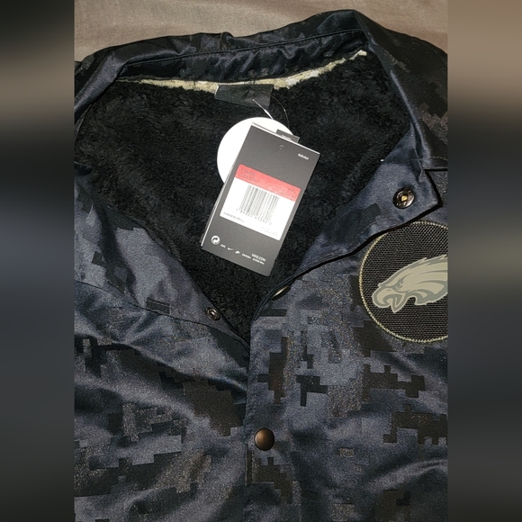 Women's Nike Camo Philadelphia Eagles 2020 Salute To Service Full-Snap Jacket - Picture 2 of 7
